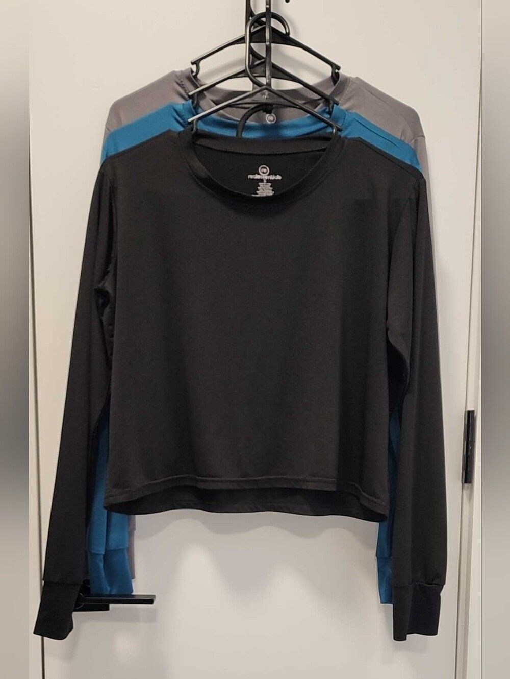 Lot of 3 Women's Long-Sleeve Athletic Tees Size - Small